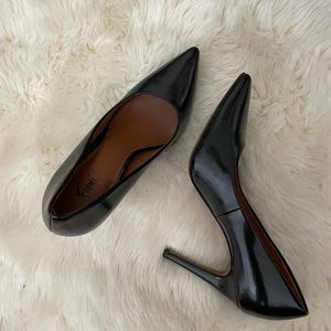 Black heels. Size 7